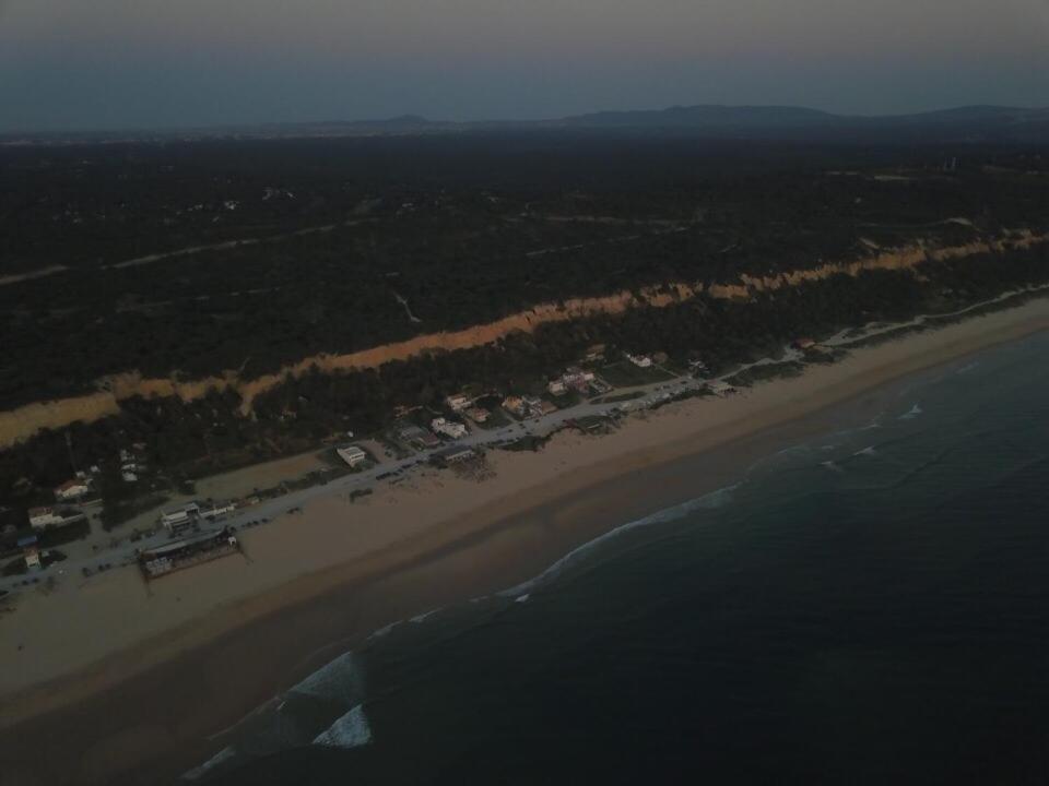 Rock'S Beach Spot Suit Costa de Caparica Exterior foto