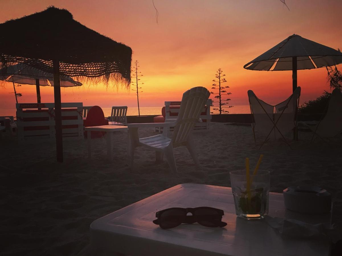 Rock'S Beach Spot Suit Costa de Caparica Exterior foto